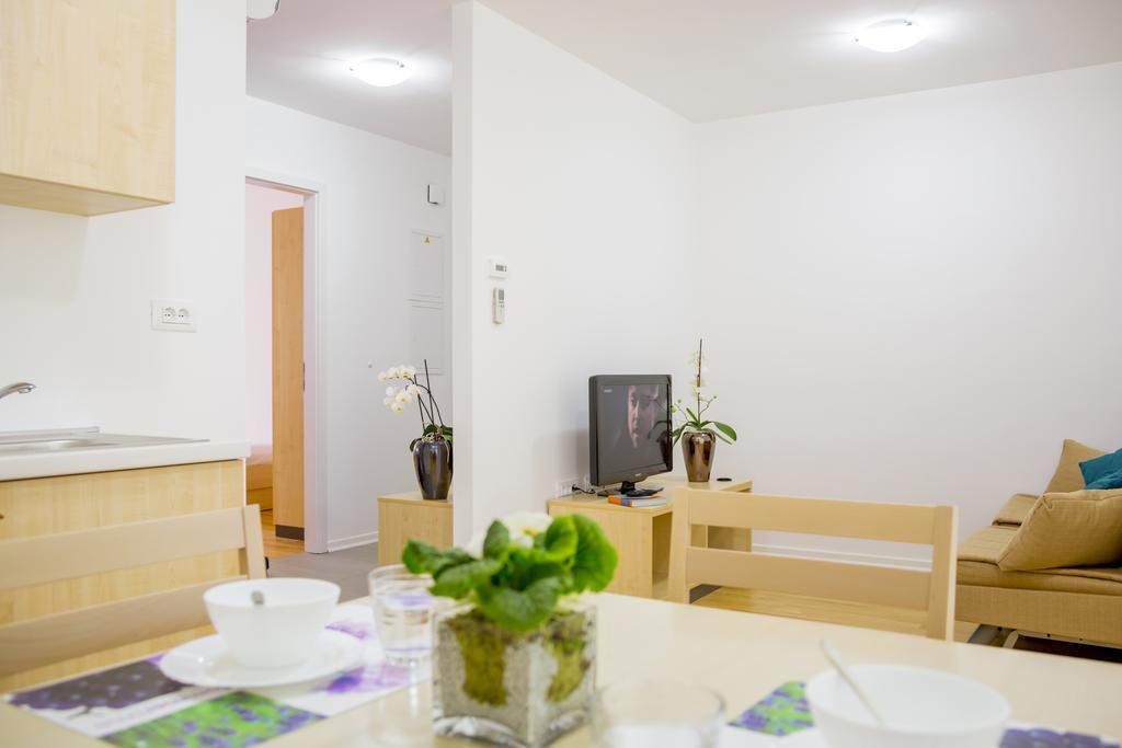 Postojna Cave Rooms & Apartments Proteus Luaran gambar